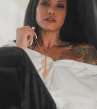 Load image into Gallery viewer, Crave Vesper 2 Vibrating Necklace