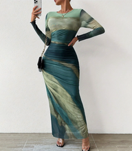 Load image into Gallery viewer, Lily Tie-Dye Pleated Round Neck Long-Sleeved Dress
