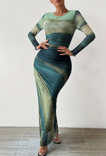 Load image into Gallery viewer, Lily Tie-Dye Pleated Round Neck Long-Sleeved Dress
