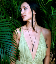 Load image into Gallery viewer, Crave Vesper Mini Vibrating Necklace
